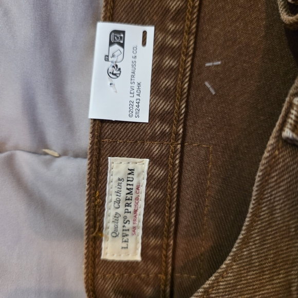 Levi's Brown Denim Shorts Size 32 - Picture 5 of 12